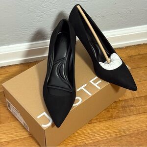 JustFab Elegant Black Pointed Heels